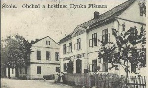 skola-brnicko_1905.jpg